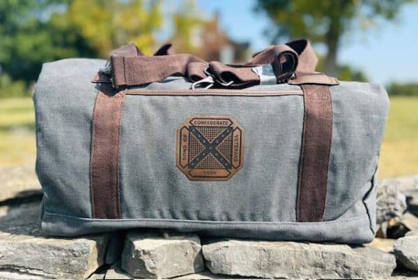 Flag Logo Canvas Duffel Bag in Navy