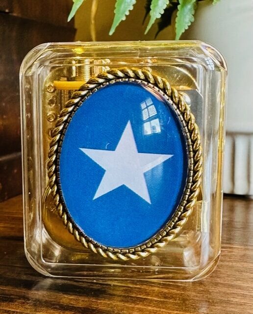 Bonnie-Blue-Music-Box-NEW
