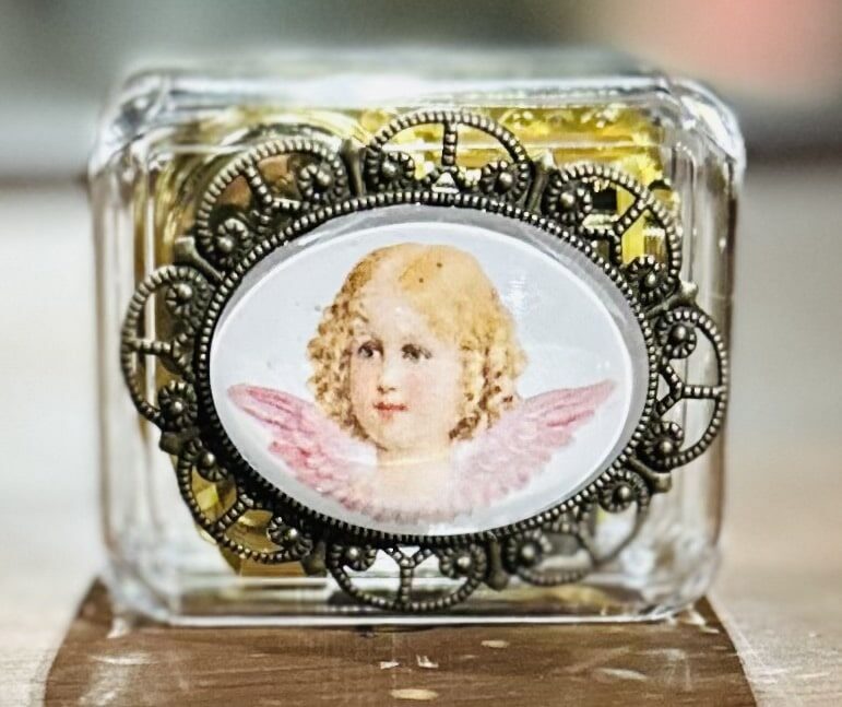 Music-Box-Blonde-Cherub